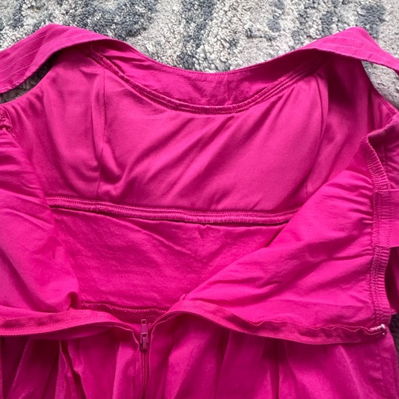 Pink dress - Picture 4 of 6